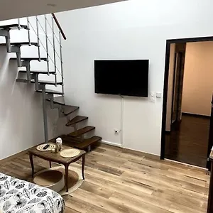 https://appartement-a-12-mn-de-cauterets.midi-pyreneeshotels.com
